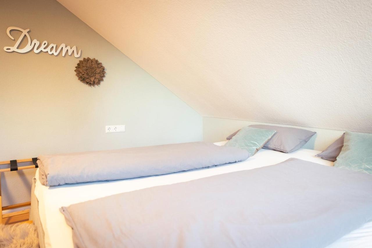 Sohana Lifestyle Apartments I Leilani'S & Saskia'S Home I רוסט מראה חיצוני תמונה